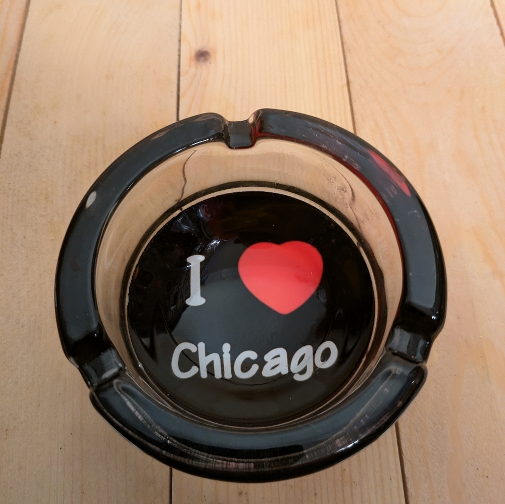 Vintage Glass I  ❤️ Chicago Ashtray